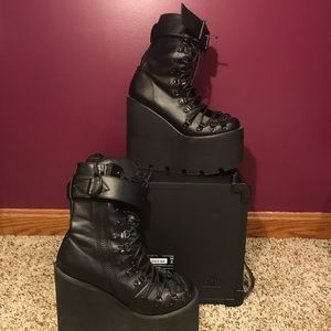 Dollskill Black platform boots